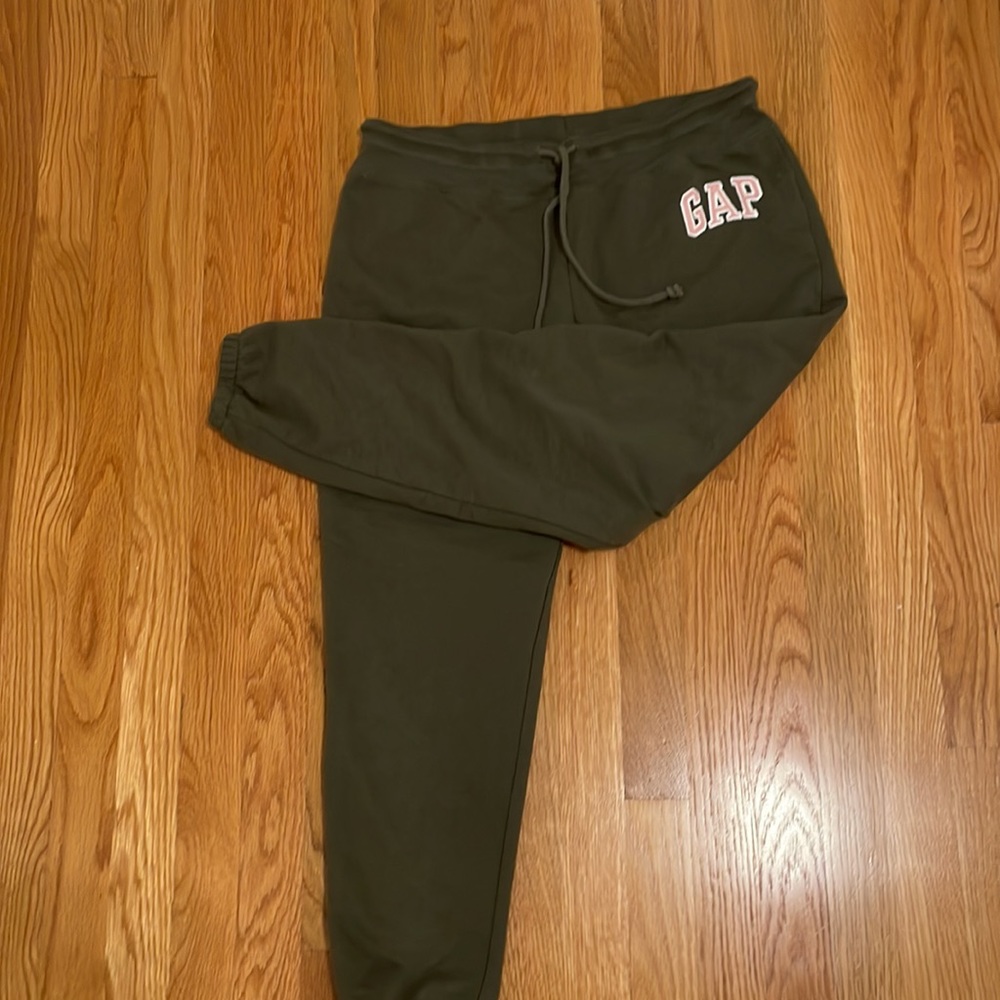 Gap joggers